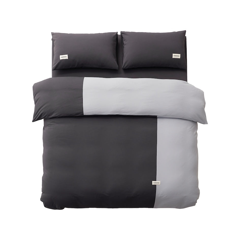 Blue Peecatboo pet-hair-resistant four-piece bedding set